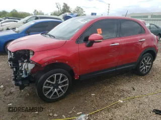 2018 FIAT 500X Trekking z VIN ZFBCFYCB1JP682809, wystawiony jako Copart lot #57905615 z przebiegiem 122 918 mil mil oraz Szkoda całkowita • Salvage title. Historia ofert i sprzedaży dostępna na DreamBid. Obrazek 1.