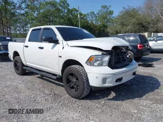 2016 Ram 1500 Lone Star z VIN 1C6RR7LTXGS113018, wystawiony jako IAAI lot #41586758 z przebiegiem 130 851 mil mil oraz . Historia ofert i sprzedaży dostępna na DreamBid. Obrazek 1.