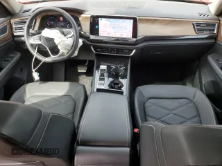 2024 Volkswagen Atlas SE z VIN 1V2KR2CA2RC529295, wystawiony jako Copart lot #54307975 z przebiegiem 14 320 mil mil oraz Szkoda całkowita • Salvage title. Historia ofert i sprzedaży dostępna na DreamBid. Obrazek 8.