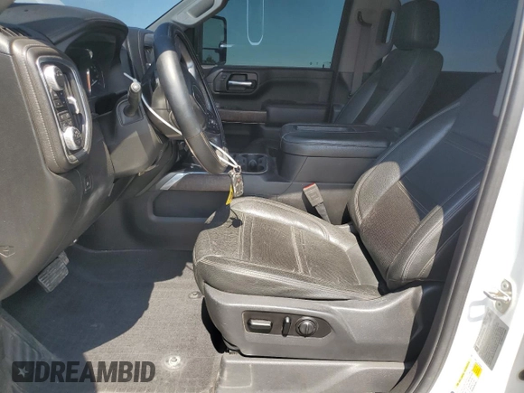 2020 GMC Sierra 2500HD Denali z VIN 1GT49REY1LF225393, wystawiony jako Copart lot #52556145 z przebiegiem Nie podano mil oraz Szkoda całkowita • Salvage title. Historia ofert i sprzedaży dostępna na DreamBid. Obrazek 7.