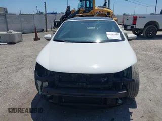 2012 Volkswagen Eos Komfort с VIN WVWBW7AH7CV019799, выставлен на аукционе IAAI как лот 42343610 с пробегом 102 737 миль миль и . История ставок и продаж доступна на DreamBid. Изображение 13.