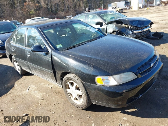 1999 Nissan Altima XE with VIN 1N4DL01D4XC111966, listed as a IAAI auction lot 41447732 with 150,203 mi miles. Bid and sale history available at carsss.com. Image 1.