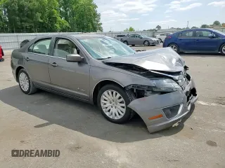2010 Ford Fusion Hybrid z VIN 3FADP0L33AR267806, wystawiony jako Copart lot #55952815 z przebiegiem 146 912 mil mil oraz Szkoda całkowita • Salvage title. Historia ofert i sprzedaży dostępna na DreamBid. Obrazek 13.