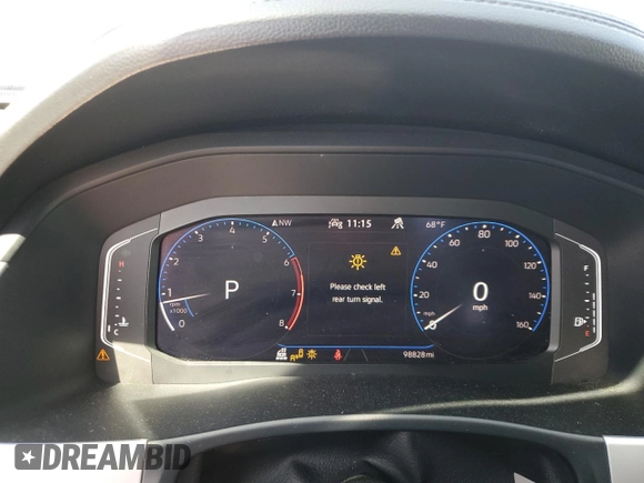 2021 Volkswagen Atlas SEL R-Line with VIN 1V2SR2CA3MC601341, listed as a Copart auction lot 52170625 with 98,828 mi miles and Salvage title. Bid and sale history available at DreamBid. Image 9.