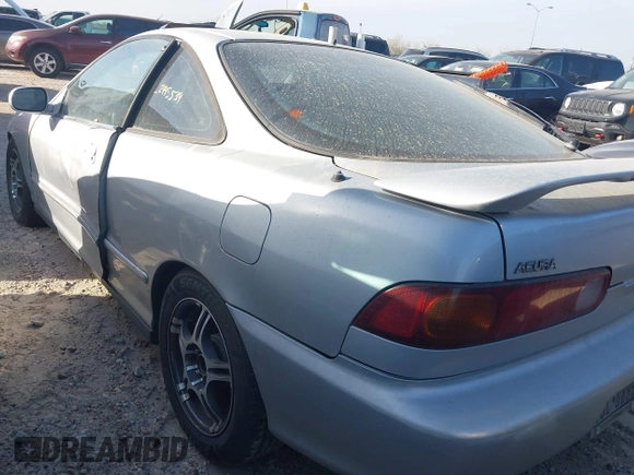 1996 Acura Integra SE with VIN JH4DC4468TS012824, listed as a IAAI auction lot 41598500 with 249,610 mi miles and . Bid and sale history available at DreamBid. Image 3.