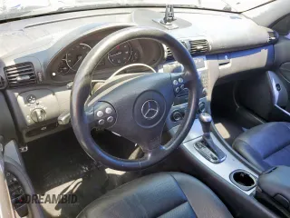 2005 Mercedes-Benz C 230 Kompressor с VIN WDBRF40J55F665162, выставлен на аукционе Copart как лот 59007995 с пробегом 169 948 миль миль и Списание • Salvage title. История ставок и продаж доступна на DreamBid. Изображение 8.