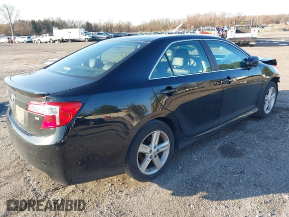 2013 Toyota Camry L with VIN 4T1BF1FK8DU276491, listed as a IAAI auction lot 41857992 with 119,143 mi miles. Bid and sale history available at carsss.com. Image 4.