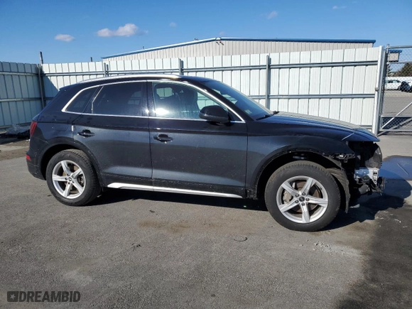 2021 Audi Q5 Premium with VIN WA1AAAFY9M2111834, listed as a Copart auction lot 46977295 with 56,388 mi miles and Salvage Title. Bid and sale history available at carsss.com. Image 4.