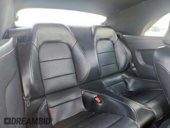 2020 Ford Mustang EcoBoost z VIN 1FATP8UH6L5139702, wystawiony jako Copart lot #63040525 z przebiegiem 74 404 mil mil oraz Nie do naprawy • Non repairable. Historia ofert i sprzedaży dostępna na DreamBid. Obrazek 10.