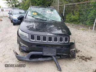 2019 Jeep Compass Latitude with VIN 3C4NJCBB0KT855595, listed as a Copart auction lot 58997955 with Not provided miles and Salvage title. Bid and sale history available at DreamBid. Image 5.