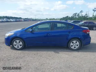 2018 Kia Forte LX with VIN 3KPFK4A71JE226693, listed as a IAAI auction lot 42094700 with 140,906 mi miles. Bid and sale history available at carsss.com. Image 14.