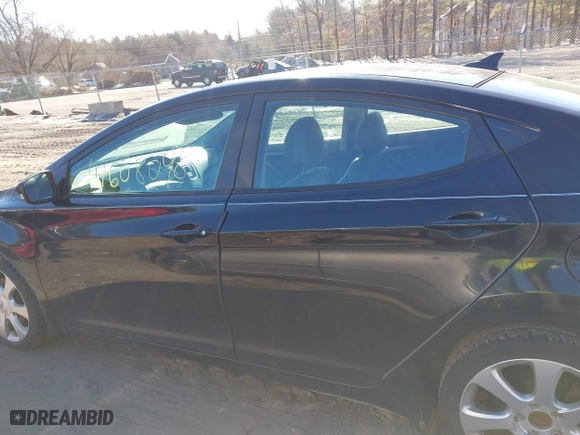 2013 Hyundai Elantra GLS PZEV with VIN KMHDH4AE4DU574977, listed as a IAAI auction lot 41608098 with 116,899 mi miles. Bid and sale history available at carsss.com. Image 15.