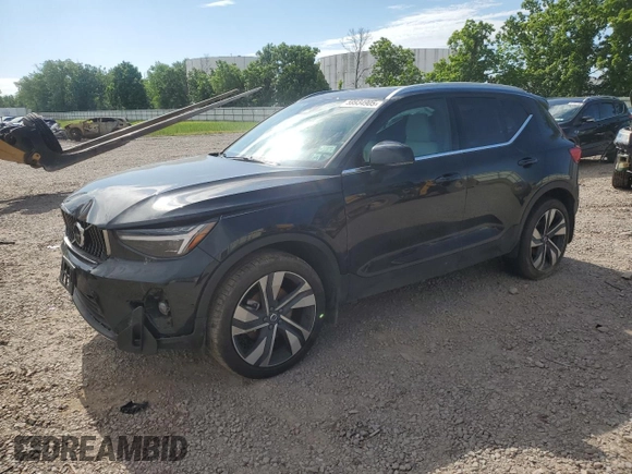 2024 Volvo XC40 с VIN YV4L12UF5R2218373, выставлен на аукционе Copart как лот 59934905 с пробегом Не указан миль и Списание • Salvage title. История ставок и продаж доступна на DreamBid. Изображение 1.