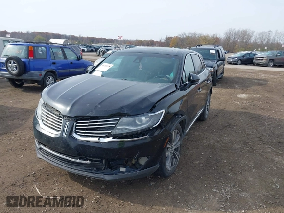 2016 Lincoln MKX Reserve with VIN 2LMTJ8LP3GBL71597, listed as a IAAI auction lot 40722178 with 230,704 mi miles. Bid and sale history available at carsss.com. Image 6.