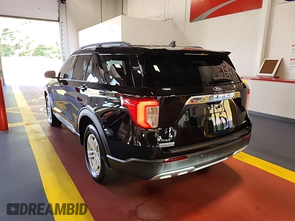 2023 Ford Explorer XLT z VIN 1FMSK8DH3PGB14248, wystawiony jako IAAI lot #42842415 z przebiegiem 32 092 mil mil oraz . Historia ofert i sprzedaży dostępna na DreamBid. Obrazek 6.