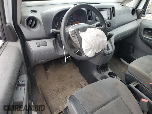 2019 Nissan NV200 S z VIN 3N6CM0KN7KK707454, wystawiony jako Copart lot #51436415 z przebiegiem 84 985 mil mil oraz Szkoda całkowita • Salvage title. Historia ofert i sprzedaży dostępna na DreamBid. Obrazek 8.