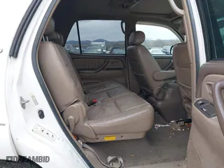 2004 Toyota Sequoia Limited with VIN 5TDZT38A74S227279, listed as a IAAI auction lot 41569158 with 292,267 mi miles. Bid and sale history available at carsss.com. Image 8.
