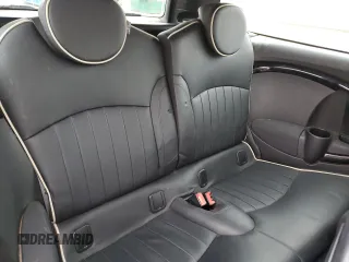 2011 MINI Clubman S z VIN WMWZG3C53BTY35326, wystawiony jako Copart lot #51796295 z przebiegiem 126 213 mil mil oraz Czysty tytuł • Clean title. Historia ofert i sprzedaży dostępna na DreamBid. Obrazek 10.