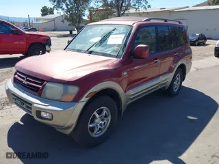 2002 Mitsubishi Montero LTD with VIN JA4MW51R72J071648, listed as a IAAI auction lot 41872154 with 35,552 mi miles. Bid and sale history available at carsss.com. Image 2.