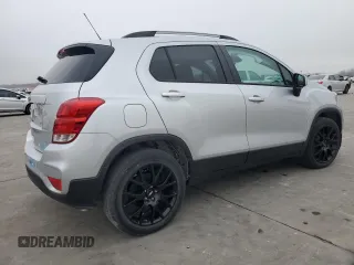 2022 Chevrolet Trax LT with VIN KL7CJLSM7NB503125, listed as a Copart auction lot 44001865 with 12,464 mi miles and Salvage Title. Bid and sale history available at carsss.com. Image 3.