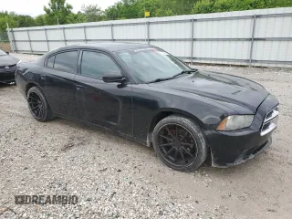 2013 Dodge Charger SE with VIN 2C3CDXBG5DH519751, listed as a Copart auction lot 55256435 with 255,385 mi miles and Clean Title. Bid and sale history available at DreamBid. Image 4.