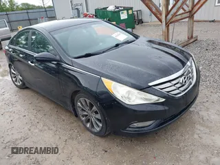 2012 Hyundai Sonata SE z VIN 5NPEC4AC8CH460611, wystawiony jako IAAI lot #42320260 z przebiegiem 141 661 mil mil oraz . Historia ofert i sprzedaży dostępna na DreamBid. Obrazek 1.