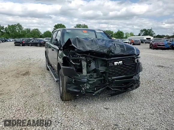 2025 Ram 1500 Big Horn z VIN 1C6RRFFG1SN523805, wystawiony jako Copart lot #57298595 z przebiegiem 3 557 mil mil oraz Szkoda całkowita • Salvage title. Historia ofert i sprzedaży dostępna na DreamBid. Obrazek 14.