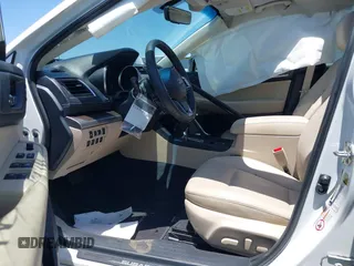 2019 Subaru Legacy Limited with VIN 4S3BNAN62K3033208, listed as a IAAI auction lot 42313594 with 16,470 mi miles and . Bid and sale history available at DreamBid. Image 5.