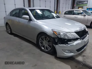 2013 Hyundai Genesis 3.8L with VIN KMHGC4DD4DU217488, listed as a IAAI auction lot 41021234 with 204,960 mi miles. Bid and sale history available at carsss.com. Image 1.
