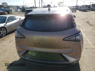 2020 Hyundai NEXO Limited z VIN KM8J84A69LU007979, wystawiony jako Copart lot #88574595 z przebiegiem 21 640 mil mil oraz Szkoda całkowita • Salvage title. Historia ofert i sprzedaży dostępna na DreamBid. Obrazek 6.