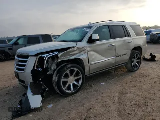 2016 Cadillac Escalade Premium Collection z VIN 1GYS4CKJ4GR423930, wystawiony jako Copart lot #54252215 z przebiegiem 158 797 mil mil oraz Szkoda całkowita • Salvage title. Historia ofert i sprzedaży dostępna na DreamBid. Obrazek 1.