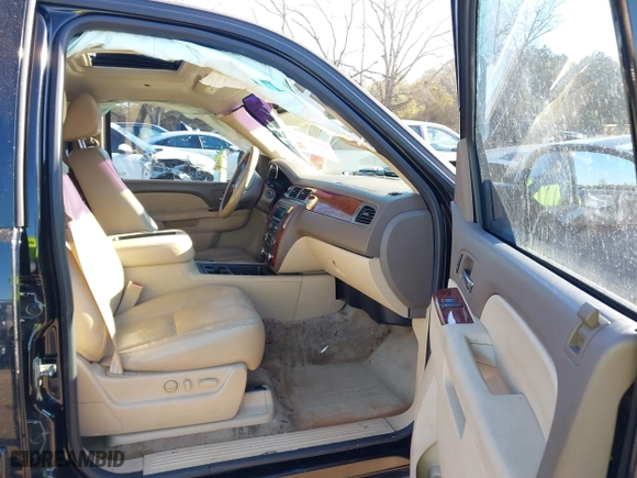 2012 Chevrolet Suburban LT with VIN 1GNSCJE06CR328478, listed as a IAAI auction lot 41339274 with 339,974 mi miles. Bid and sale history available at carsss.com. Image 5.