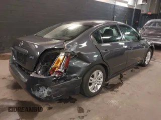 2010 Nissan Altima 2.5 SL with VIN 1N4AL2AP0AN425781, listed as a IAAI auction lot 41990759 with 155,741 mi miles. Bid and sale history available at carsss.com. Image 4.