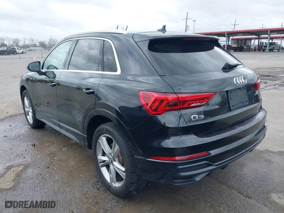 2020 Audi Q3 S line Premium with VIN WA1DECF37L1018476, listed as a IAAI auction lot 41685740 with 46,366 mi miles. Bid and sale history available at carsss.com. Image 3.