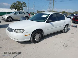 2005 Chevrolet Classic with VIN 1G1ND52F25M123297, listed as a IAAI auction lot 41466135 with 88,344 mi miles. Bid and sale history available at carsss.com. Image 2.