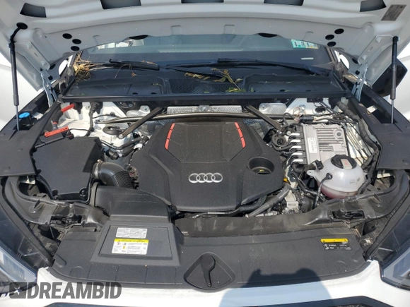 2022 Audi SQ5 Premium Plus with VIN WA1B4AFYXN2043153, listed as a Copart auction lot 58637074 with Not Provided miles and Salvage Title. Bid and sale history available at DreamBid. Image 13.