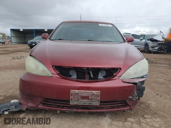 2006 Toyota Camry LE z VIN 4T1BF32K56U116492, wystawiony jako Copart lot #55510535 z przebiegiem 195 548 mil mil oraz Szkoda całkowita • Salvage title. Historia ofert i sprzedaży dostępna na DreamBid. Obrazek 5.