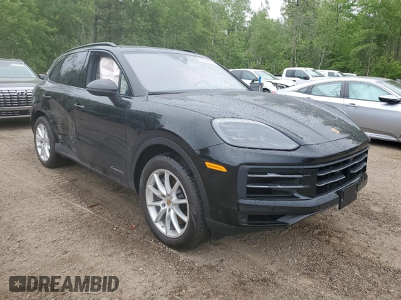 2024 Porsche Cayenne with VIN WP1AA2AY3RDA12276, listed as a Copart auction lot 61544005 with 4,183 mi miles and Clean title. Bid and sale history available at DreamBid. Image 4.
