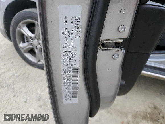 2017 Dodge Journey Crossroad Plus z VIN 3C4PDDGG6HT578759, wystawiony jako Copart lot #49619255 z przebiegiem 157 394 mil mil oraz Szkoda całkowita • Salvage title. Historia ofert i sprzedaży dostępna na DreamBid. Obrazek 14.