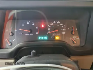 2004 Jeep Wrangler X z VIN 1J4FA39S14P724963, wystawiony jako Copart lot #59345075 z przebiegiem 70 185 mil mil oraz Czysty tytuł • Clean title. Historia ofert i sprzedaży dostępna na DreamBid. Obrazek 9.