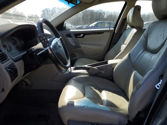 2004 Volvo S60 with VIN YV1RS61T642348189, listed as a Copart auction lot 46315535 with 209,536 mi miles and Salvage Title. Bid and sale history available at carsss.com. Image 7.