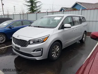 2019 Kia Sedona L with VIN KNDMA5C18K6541538, listed as a IAAI auction lot 41643348 with 92,042 mi miles. Bid and sale history available at carsss.com. Image 2.