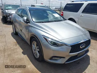 2017 Infiniti QX30 Premium z VIN SJKCH5CP5HA027550, wystawiony jako IAAI lot #42207329 z przebiegiem 59 858 mil mil oraz . Historia ofert i sprzedaży dostępna na DreamBid. Obrazek 1.