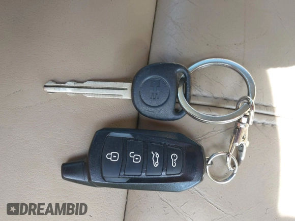 2007 Hummer H3 SUV с VIN 5GTDN13EX78245005, выставлен на аукционе IAAI как лот 42273124 с пробегом 181 234 миль миль и . История ставок и продаж доступна на DreamBid. Изображение 11.