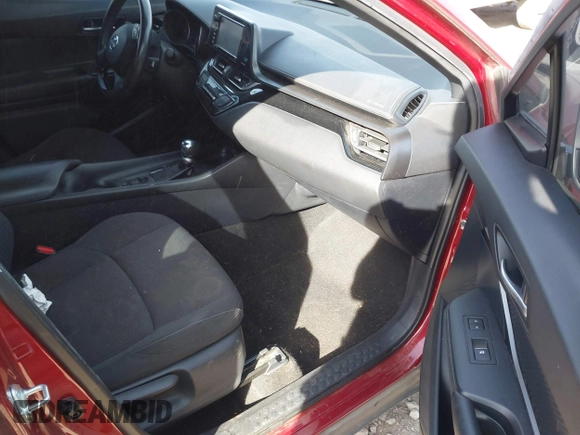 2018 Toyota C-HR XLE with VIN NMTKHMBX3JR059057, listed as a IAAI auction lot 41810801 with 124,246 mi miles. Bid and sale history available at carsss.com. Image 5.