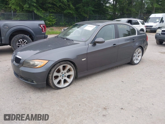 2006 BMW 3 Series 330i with VIN WBAVB33596AZ86475, listed as a IAAI auction lot 42494029 with 86,781 mi miles and . Bid and sale history available at DreamBid. Image 2.