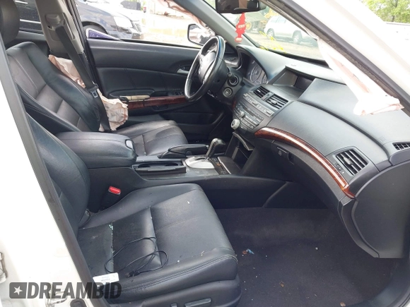 2012 Honda Crosstour EX-L z VIN 5J6TF2H51CL006197, wystawiony jako IAAI lot #42170218 z przebiegiem 148 649 mil mil oraz . Historia ofert i sprzedaży dostępna na DreamBid. Obrazek 5.