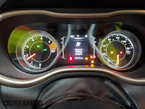 2016 Jeep Cherokee Altitude with VIN 1C4PJLCB8GW258011, listed as a Copart auction lot 80121004 with 170,172 mi miles and Salvage Title. Bid and sale history available at carsss.com. Image 9.