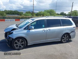 2011 Toyota Sienna SE with VIN 5TDXK3DC5BS062055, listed as a IAAI auction lot 42140951 with 141,539 mi miles and . Bid and sale history available at DreamBid. Image 6.