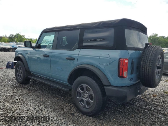 2021 Ford Bronco z VIN 1FMDE5BH0MLA96747, wystawiony jako Copart lot #57060985 z przebiegiem 37 048 mil mil oraz Szkoda całkowita • Salvage title. Historia ofert i sprzedaży dostępna na DreamBid. Obrazek 2.
